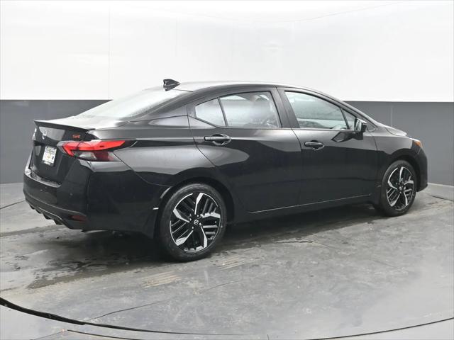 2025 Nissan Versa 1.6 SR