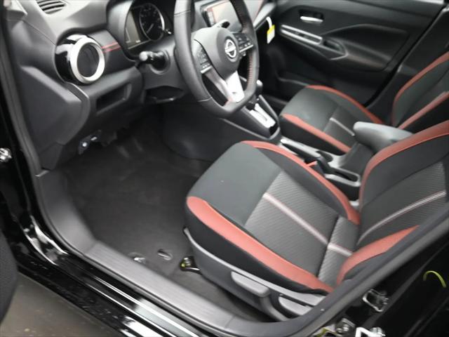 2025 Nissan Versa 1.6 SR
