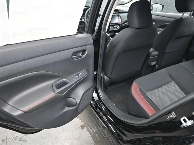 2025 Nissan Versa 1.6 SR