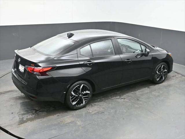 2025 Nissan Versa 1.6 SR