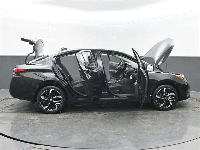 2025 Nissan Versa 1.6 SR