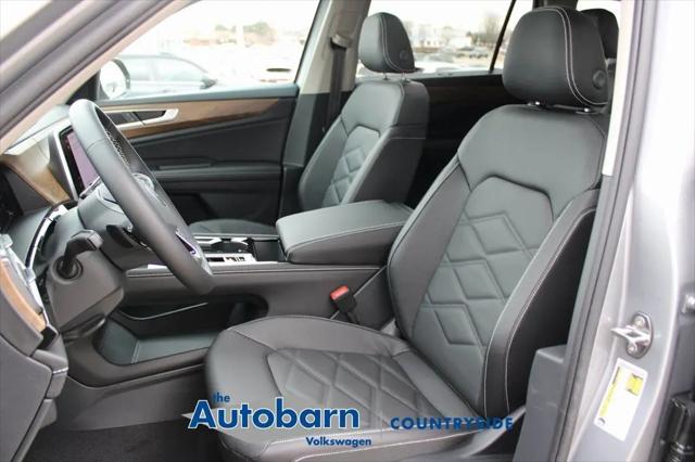 2026 Volkswagen Atlas SE with Technology