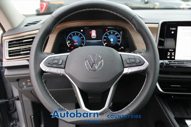 2026 Volkswagen Atlas SE with Technology