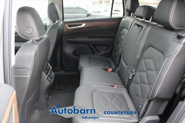 2026 Volkswagen Atlas SE with Technology