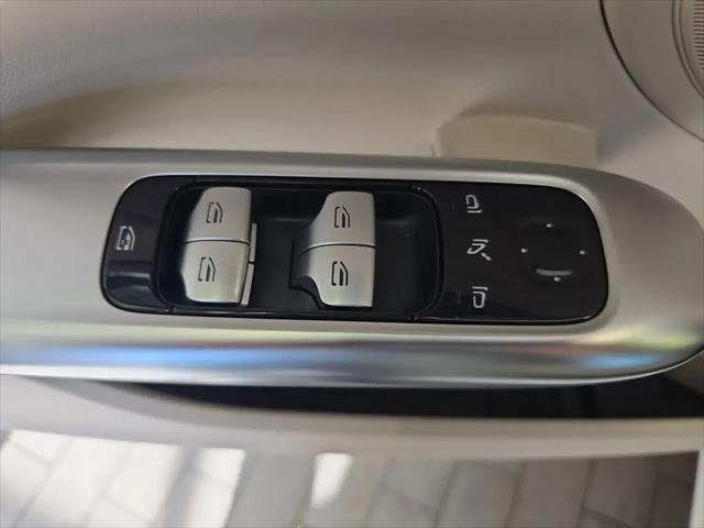 2026 Mercedes-Benz C-CLASS C 300 C 300