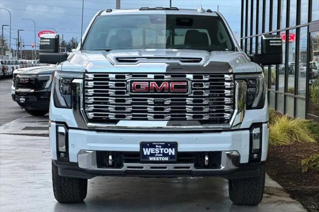 2026 GMC Sierra 3500HD Crew Cab, Long Bed, Denali Dual Rear Wheel, 4WD