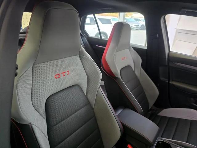 2026 Volkswagen Golf GTI SE