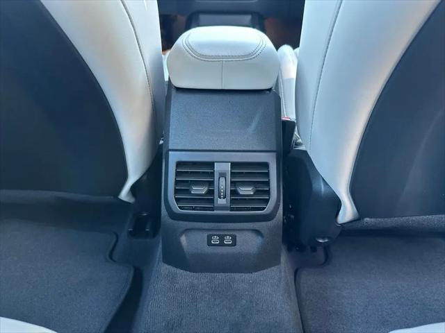 2026 BMW Coupe xDrive