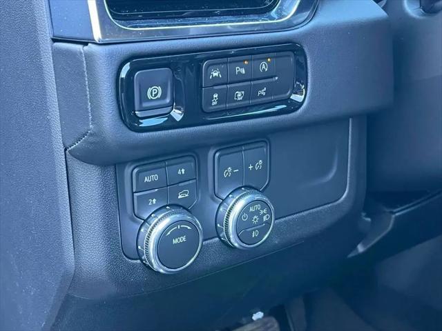 2026 GMC Yukon XL 4WD Elevation