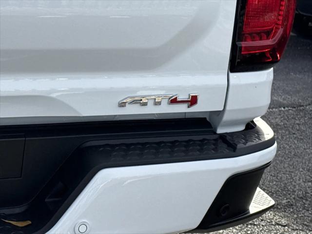 2026 GMC Canyon AT4, 4WD