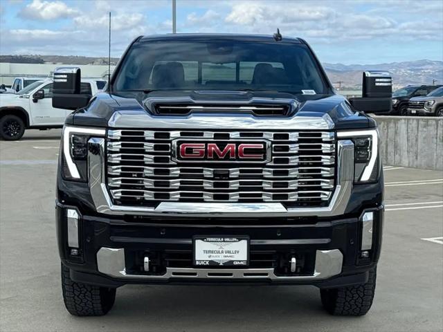 2026 GMC Sierra 2500HD Crew Cab, Standard Bed, Denali, 4WD