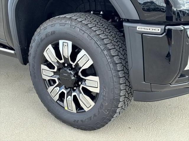 2026 GMC Sierra 2500HD Crew Cab, Standard Bed, Denali, 4WD