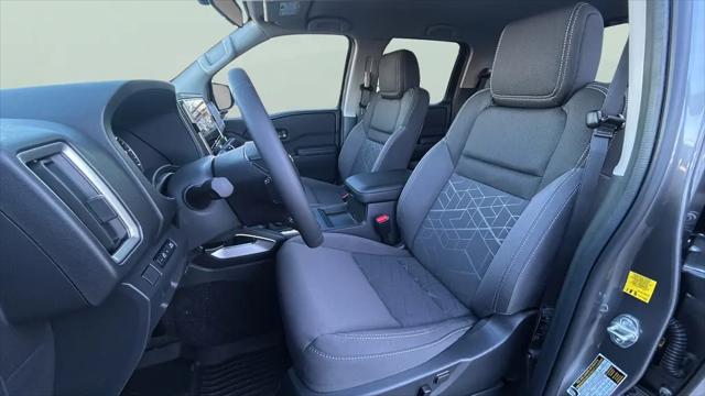 2026 Nissan Frontier Crew Cab SV 4x2