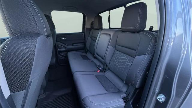 2026 Nissan Frontier Crew Cab SV 4x2