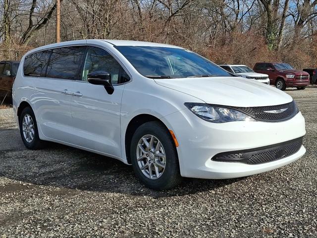 2026 Chrysler Voyager LX
