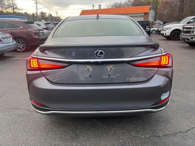 2019 Lexus ES 300h ES 300h