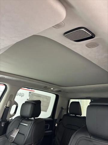 2026 Ram 1500 Tungsten Crew Cab 4x4 5'7" Box