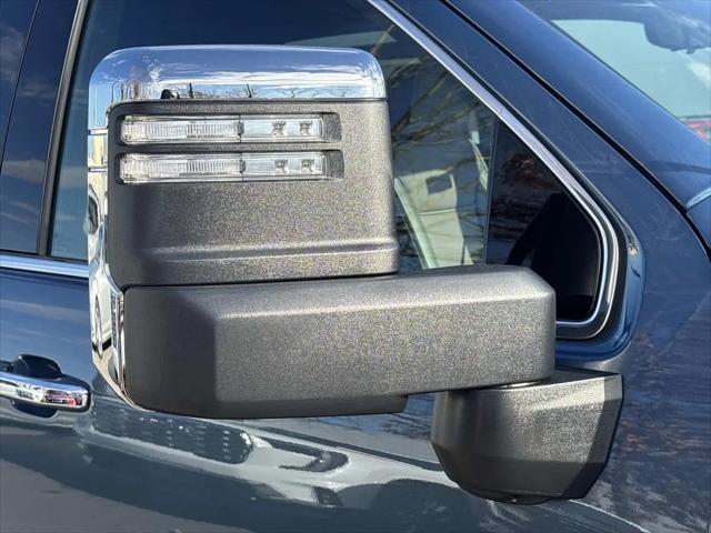 2026 GMC Sierra 2500HD Crew Cab, Standard Bed, Denali, 4WD