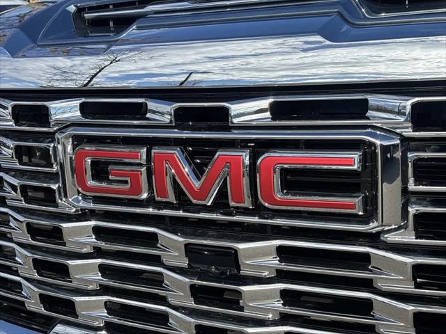 2026 GMC Sierra 2500HD Crew Cab, Standard Bed, Denali, 4WD