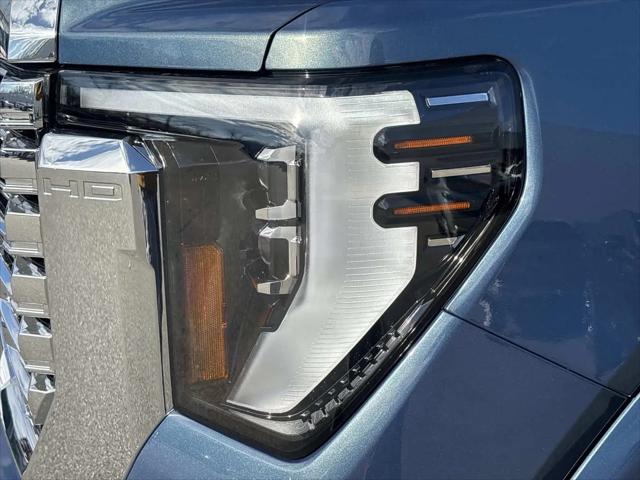 2026 GMC Sierra 2500HD Crew Cab, Standard Bed, Denali, 4WD