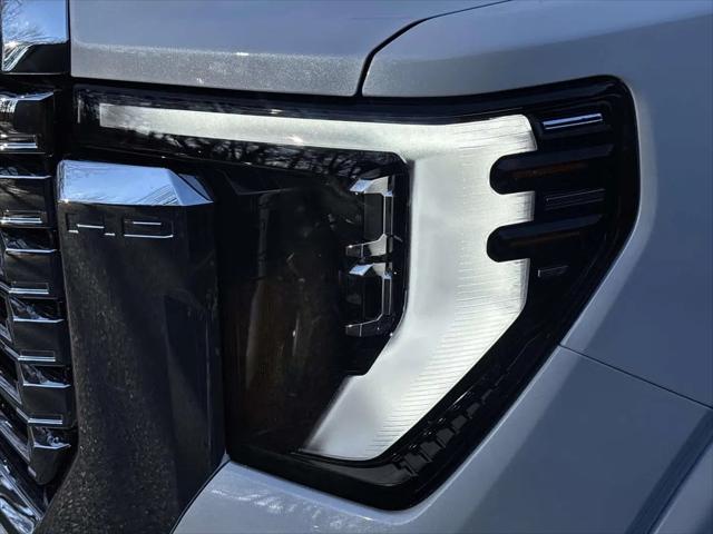 2026 GMC Sierra 3500HD Crew Cab, Long Bed, Denali, 4WD