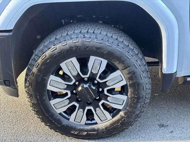 2026 GMC Sierra 3500HD Crew Cab, Long Bed, Denali, 4WD