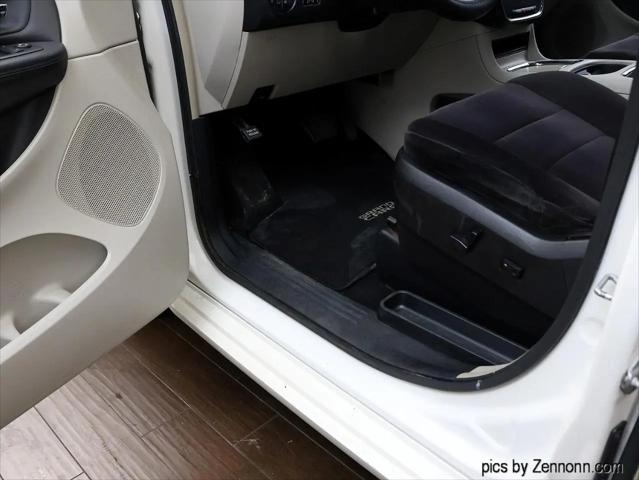 2011 Dodge Grand Caravan Crew