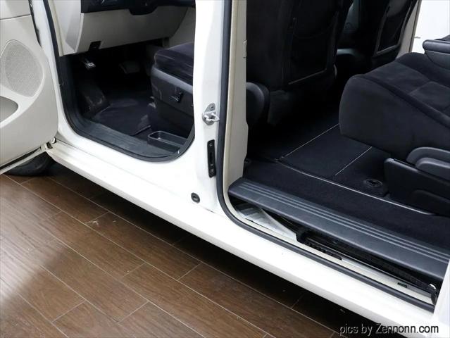 2011 Dodge Grand Caravan Crew
