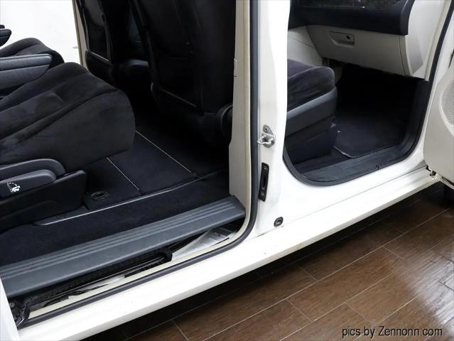 2011 Dodge Grand Caravan Crew