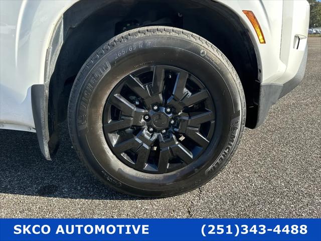 2023 Nissan Frontier Crew Cab SV 4x2