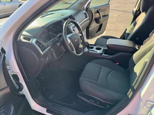 2016 GMC Acadia SLE-2
