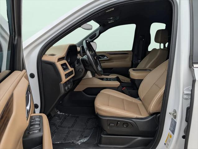 2022 Chevrolet Suburban 4WD Premier