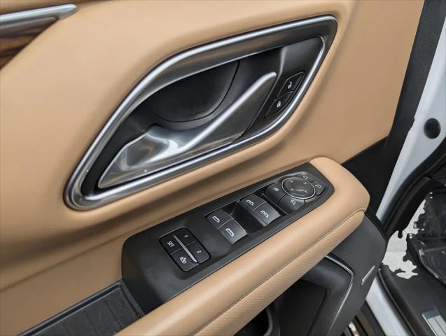 2022 Chevrolet Suburban 4WD Premier