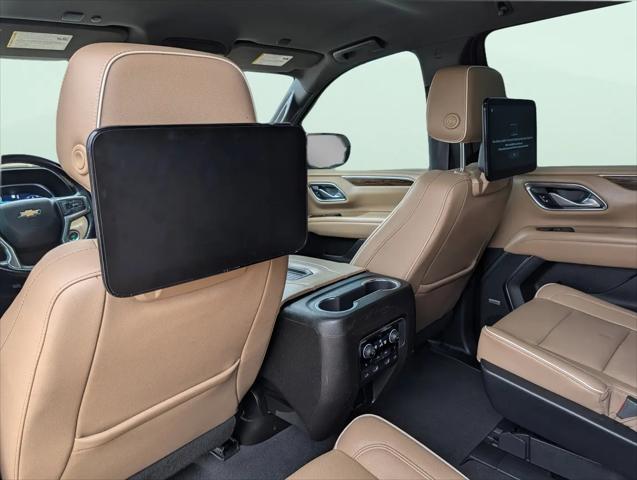 2022 Chevrolet Suburban 4WD Premier