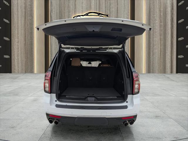 2022 Chevrolet Suburban 4WD Premier