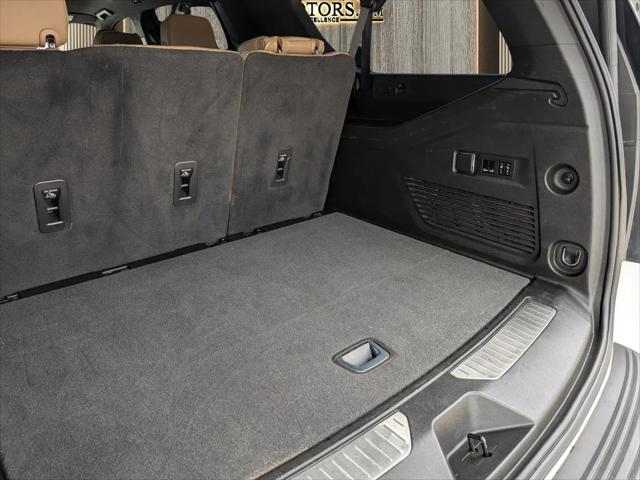 2022 Chevrolet Suburban 4WD Premier
