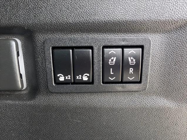 2022 Chevrolet Suburban 4WD Premier