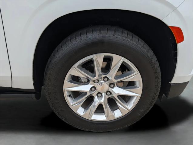 2022 Chevrolet Suburban 4WD Premier