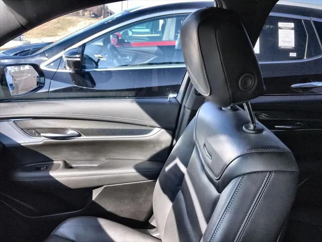 2024 Cadillac XT6 Sport