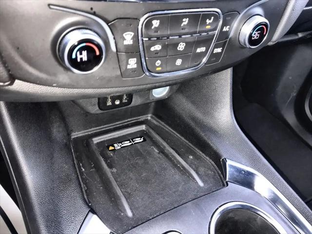 2023 Chevrolet Traverse FWD LT Cloth