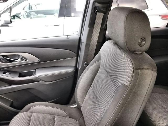 2023 Chevrolet Traverse FWD LT Cloth
