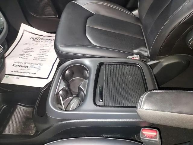 2024 Chrysler Pacifica Hybrid S Appearance Pkg