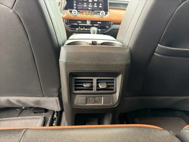 2026 GMC Canyon AT4, 4WD