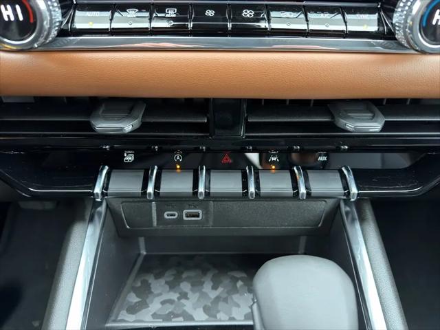 2026 GMC Canyon AT4, 4WD