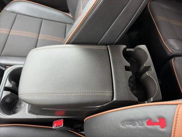 2026 GMC Canyon AT4, 4WD