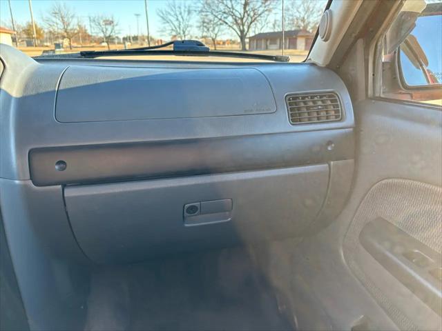 2004 Nissan Frontier XE-V6