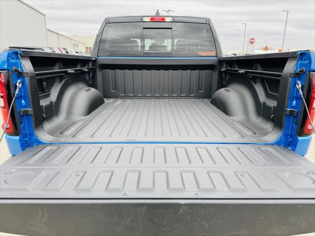 2026 Ram 1500 Big Horn Crew Cab 4x4 5'7" Box