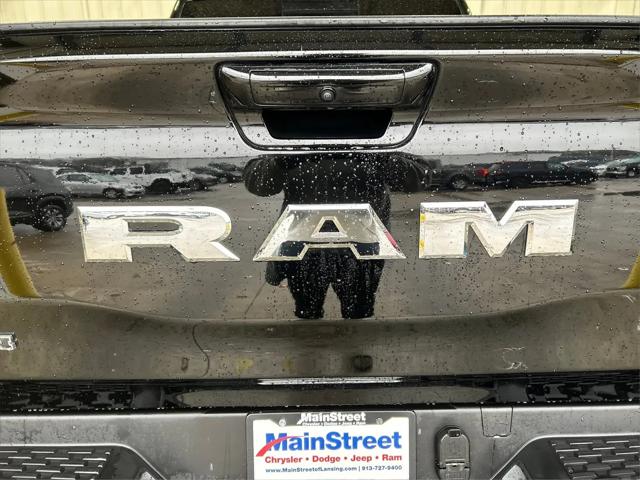 2026 Ram 1500 Big Horn Crew Cab 4x4 5'7" Box