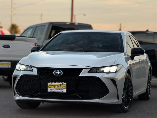 2021 Toyota Avalon XSE Hybrid