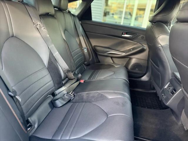 2021 Toyota Avalon XSE Hybrid